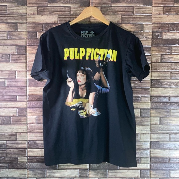 EUC Pulp Fiction Uma Thurman Black Short Sleeve Tee Unisex Medium - Picture 1 of 7